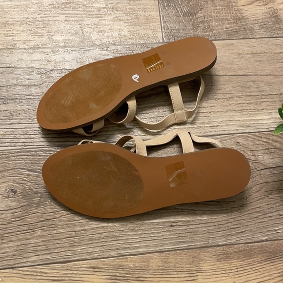 Steve Madden Flexie Sandals - Picture 4 of 5